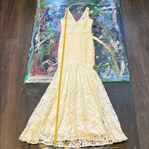 Elegant slightly off white Lace Wedding Dress